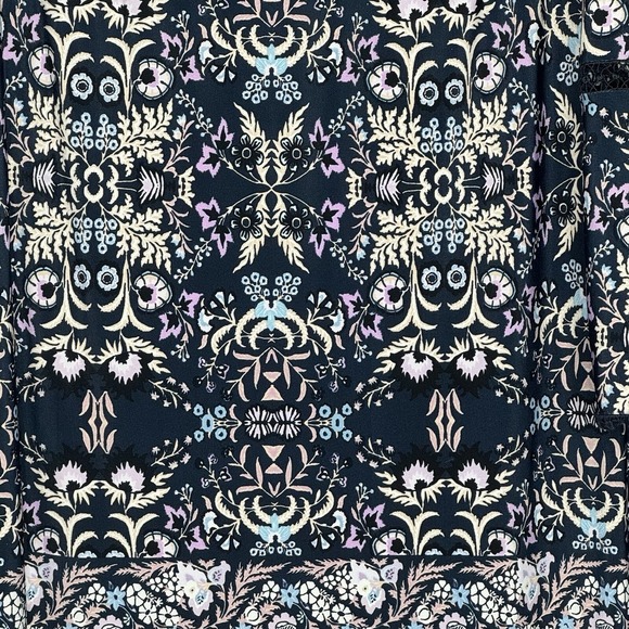 Vince Camuto 8 Shift Dress Navy Blue Paisley Round Neck Bell 3/4 Sleeve Zip Back - Picture 4 of 7